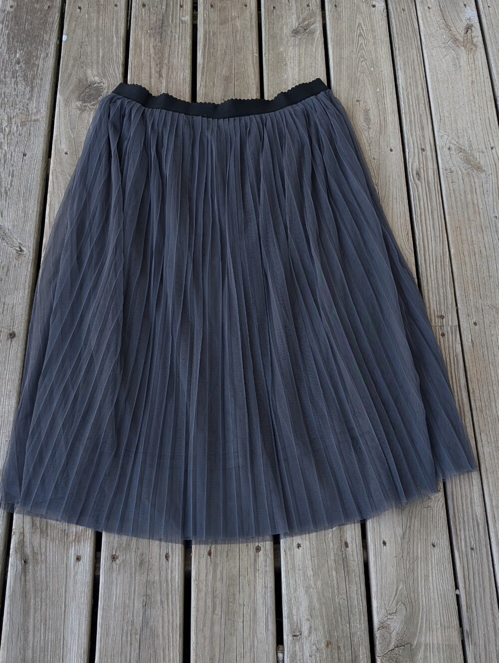 Sz3X Grey Zenana Pleated Tulle Skirt